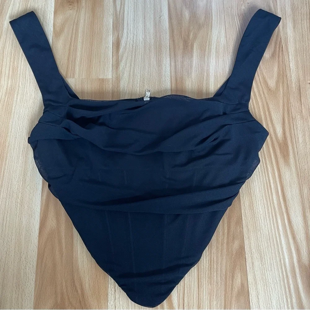 Elegant Black Crop Top - Picture 6 of 9